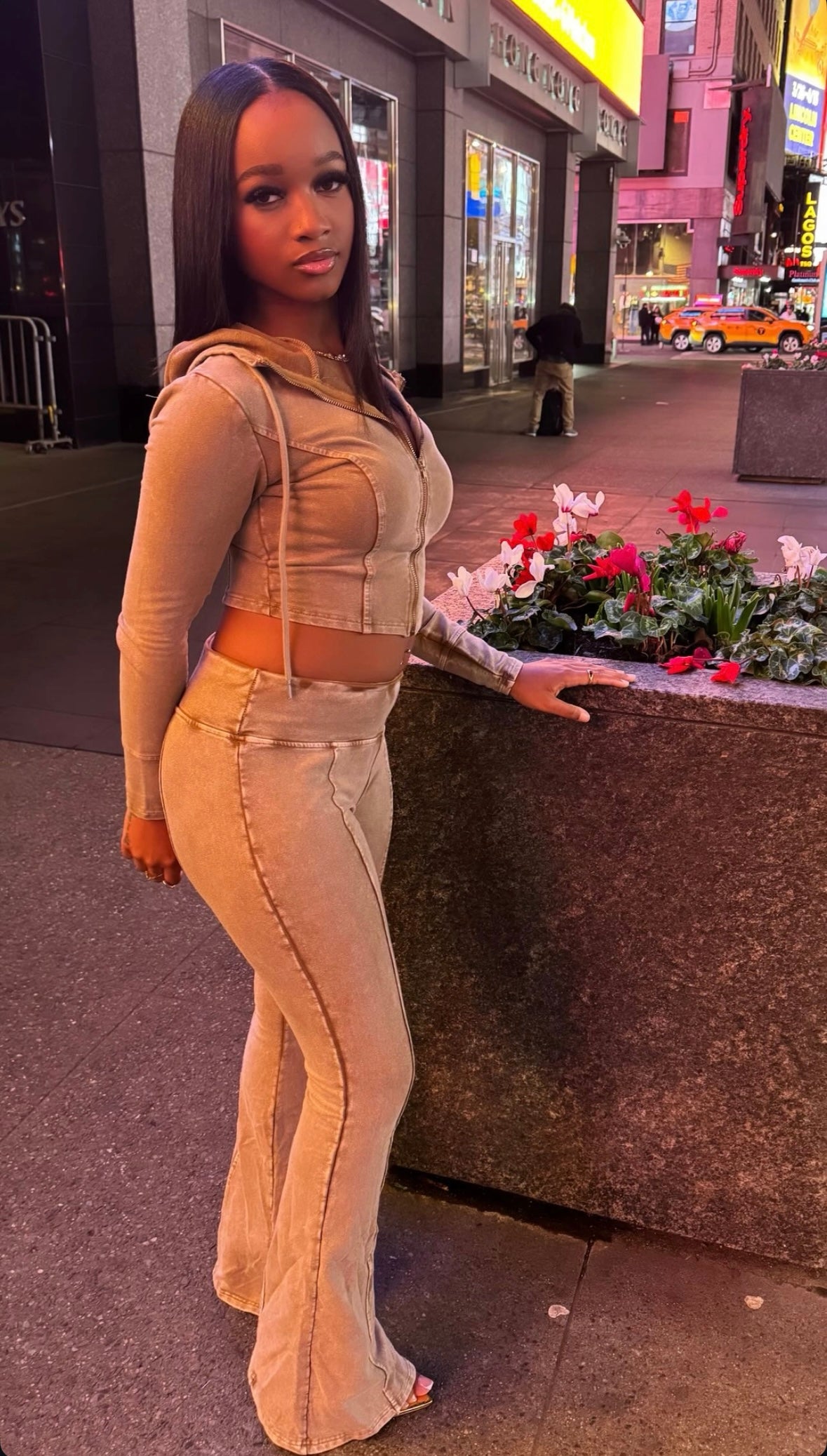 Lowkey Set “Khaki”
