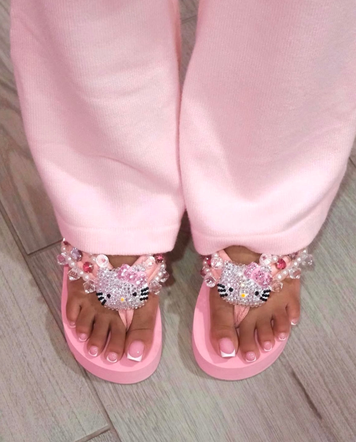 Hello Kitty Sandals