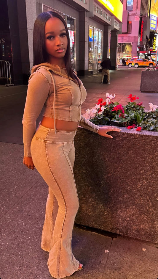 Lowkey Set “Khaki”