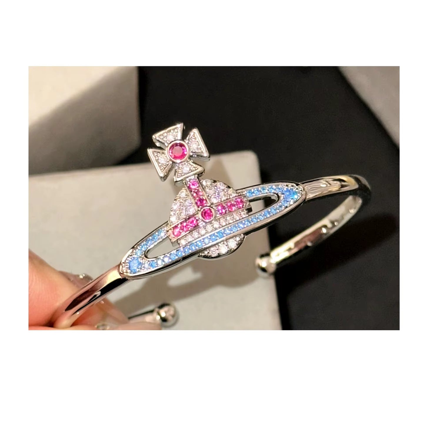 Dainty Bangle “Vivienne Westwood”
